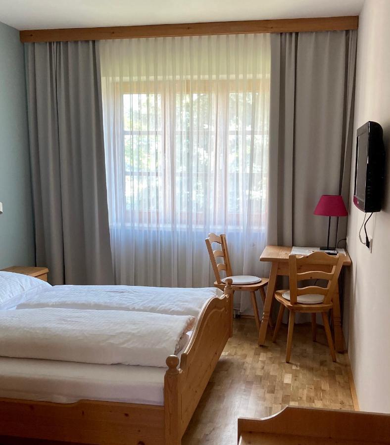 Kapelln Zoechbauer Gaestehaus - Hotel Garni מראה חיצוני תמונה